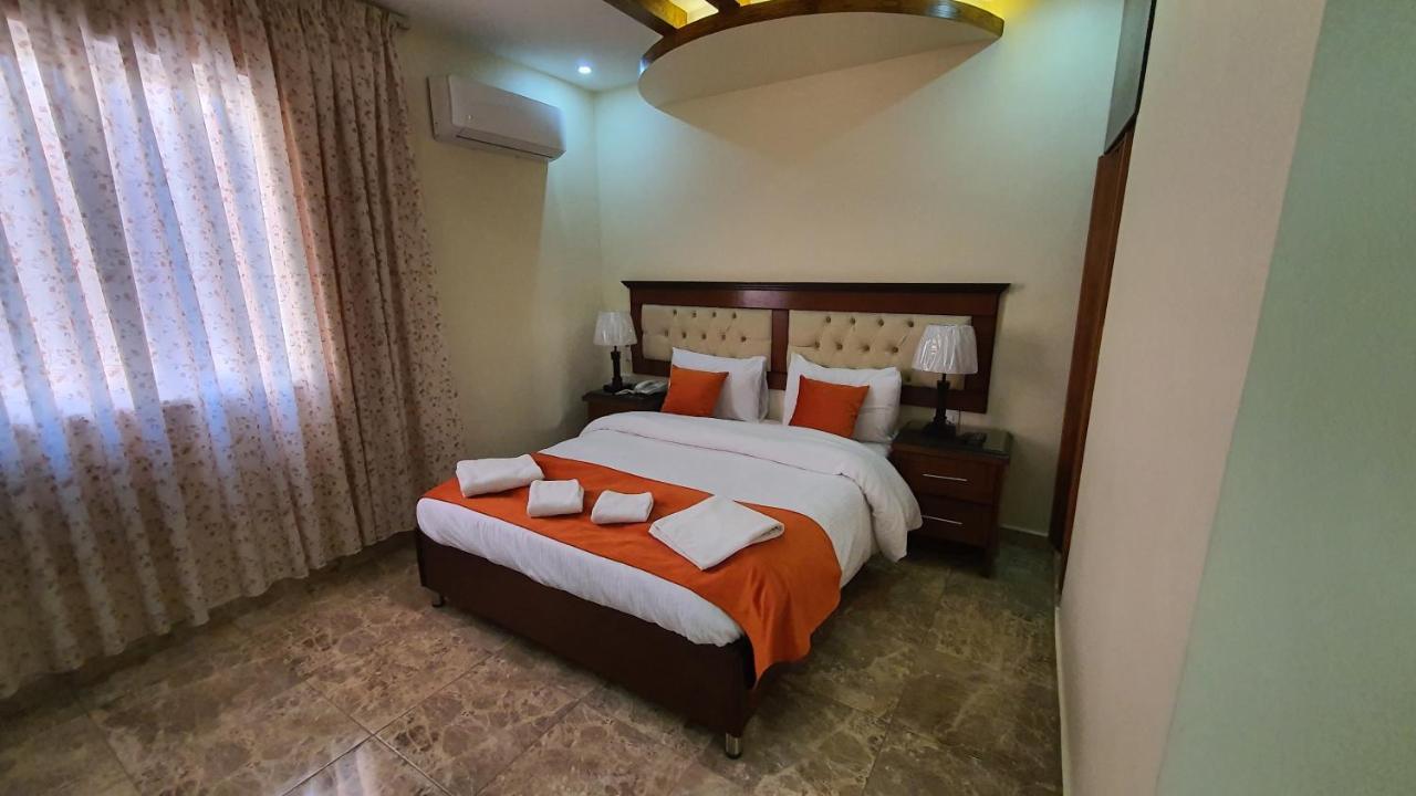 Sunset Hotel Wadi Musa Exterior foto